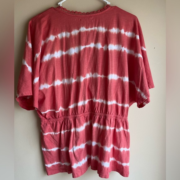 Maurice’s pink tie dye top - Picture 2 of 6
